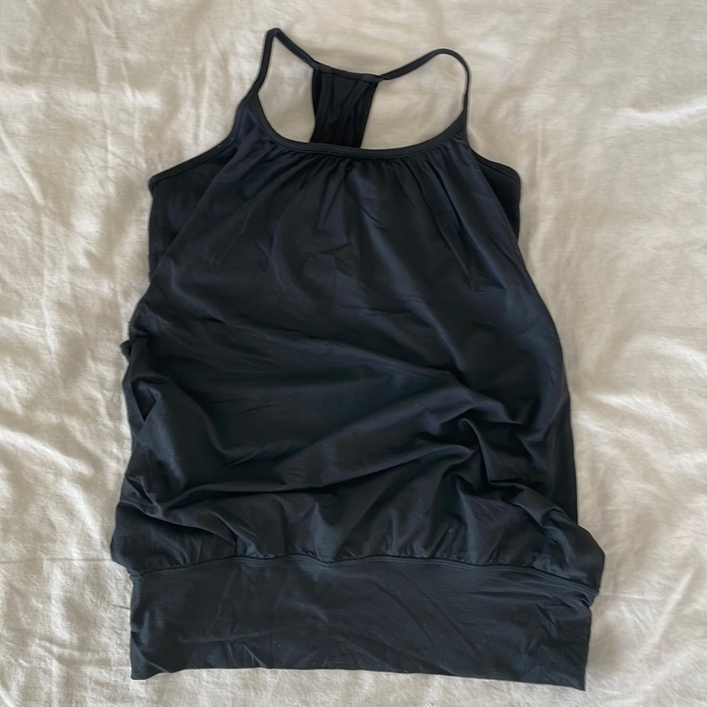 Lululemon No Limits Tank